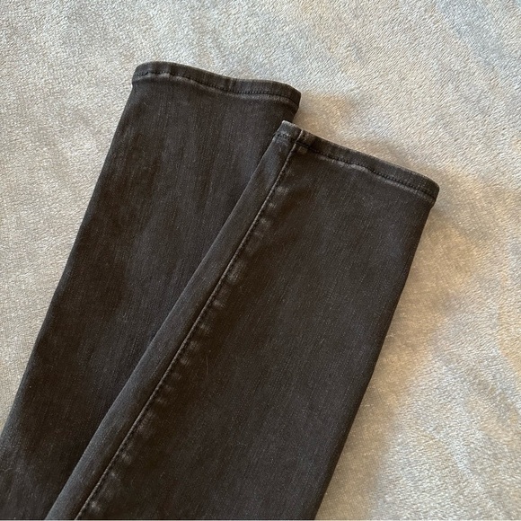 Abercrombie & Fitch Women's The Super Skinny Mid Rise Black Jeans - Picture 10 of 10